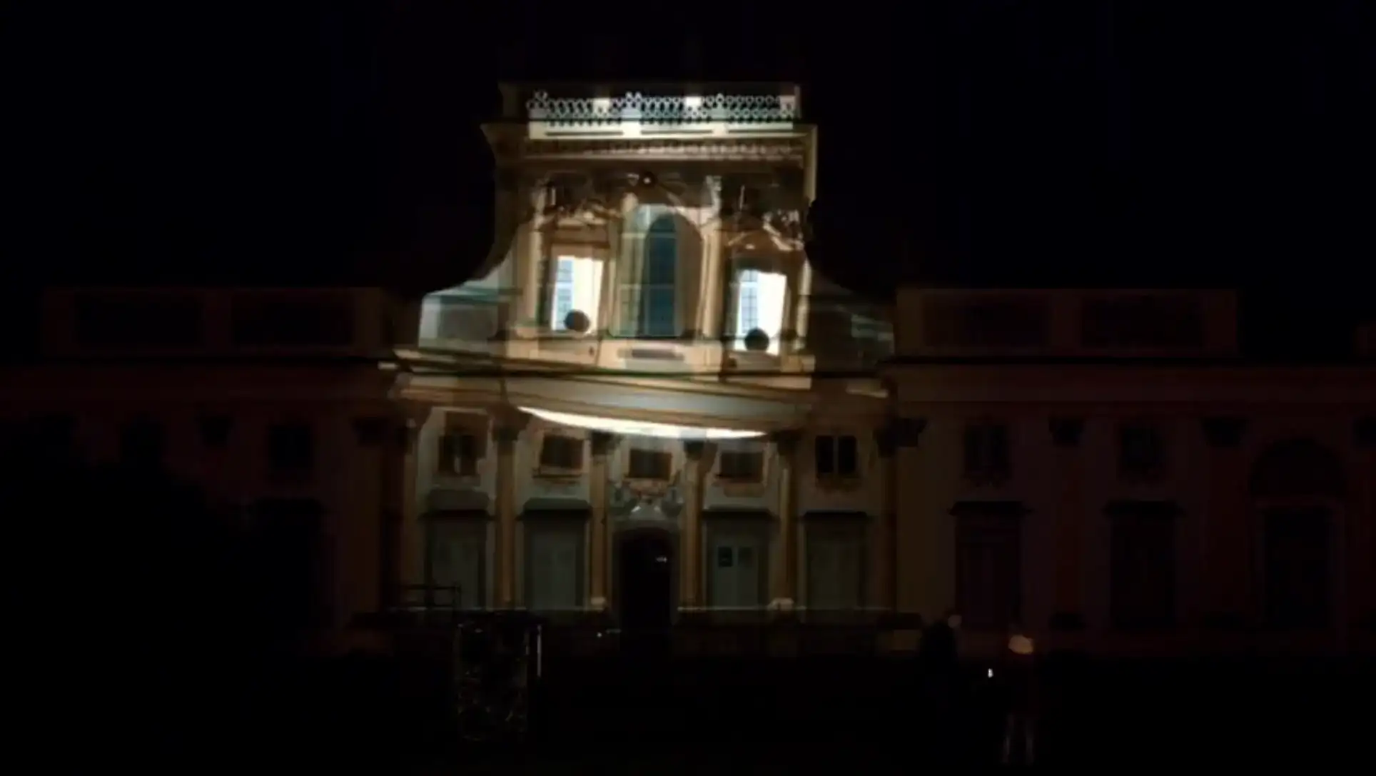 Large-scale facade projection in the Wilanow Palace Warsaw